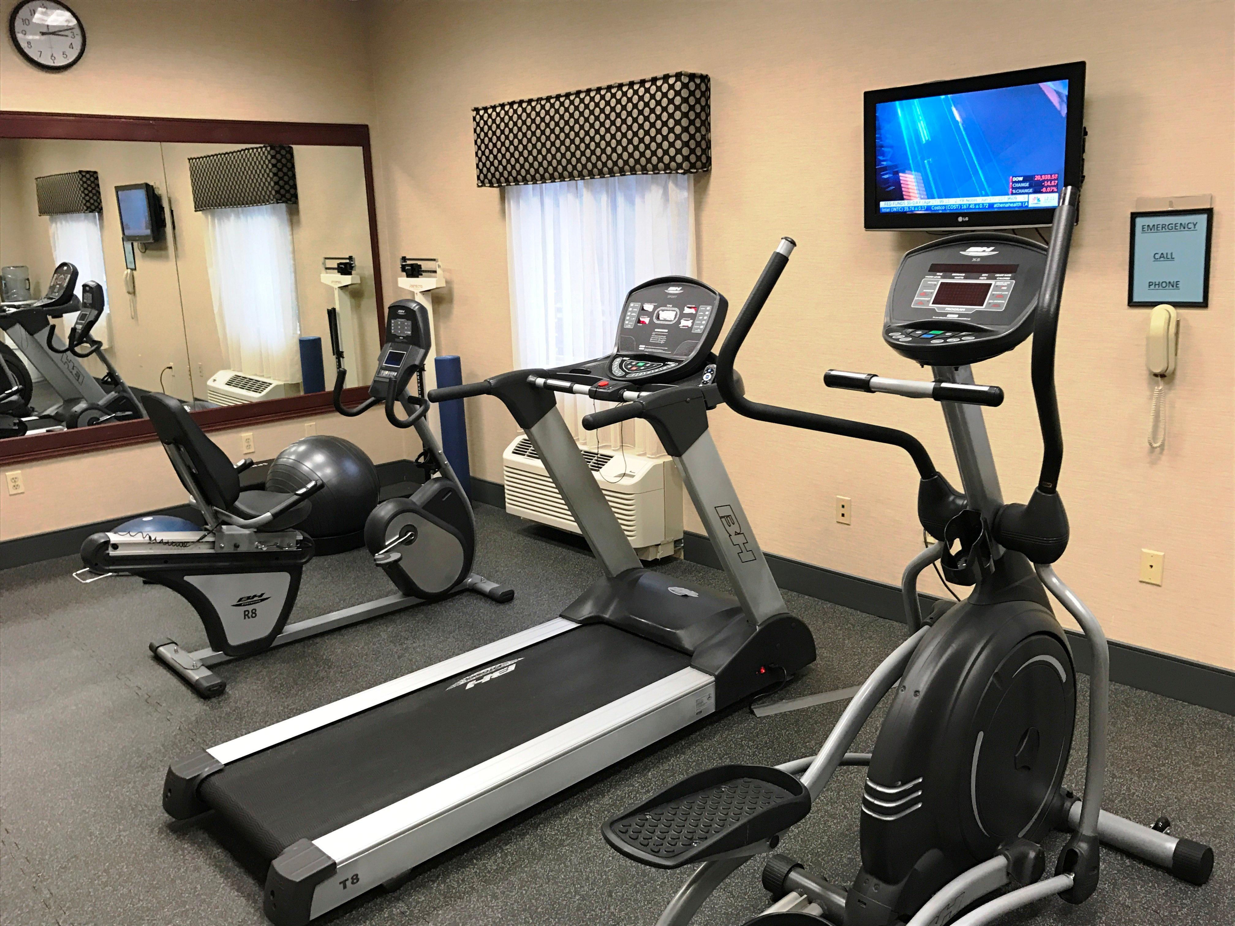 Holiday Inn Express & Suites Smithfield - Providence By Ihg מראה חיצוני תמונה