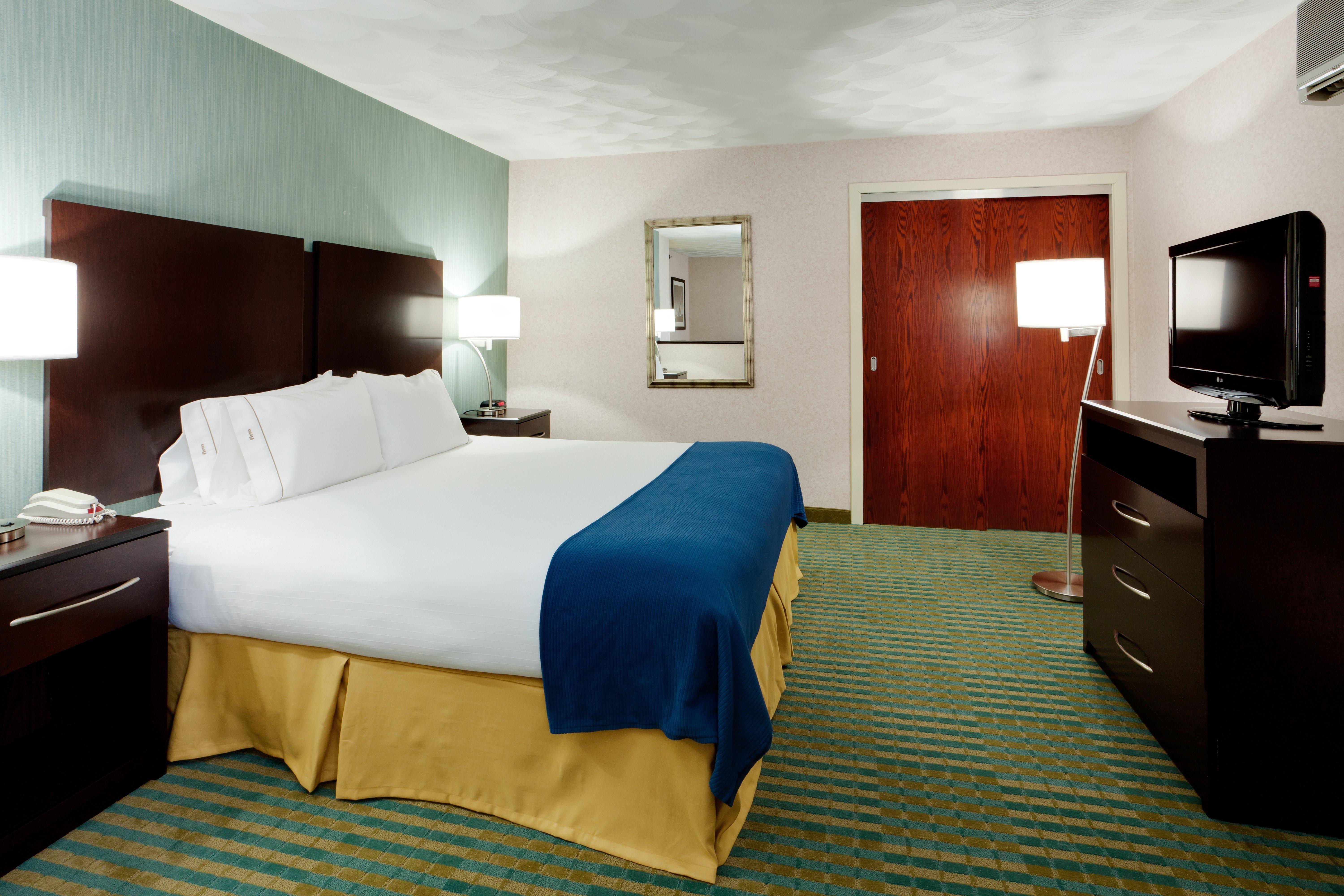 Holiday Inn Express & Suites Smithfield - Providence By Ihg מראה חיצוני תמונה