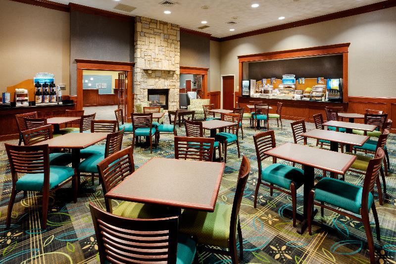 Holiday Inn Express & Suites Smithfield - Providence By Ihg מראה חיצוני תמונה